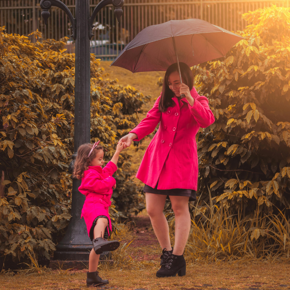 gentle vs. permissive parenting, a mother playing with her daughter